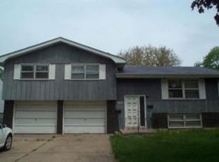 2621 W 40th Pl, Highland, IN 46322