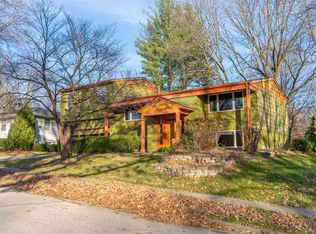 914 Talwrn Ct, Iowa City, IA 52246