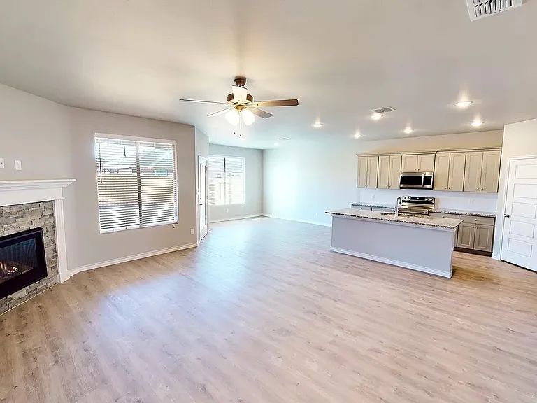 5803 Waverly Ave — Photo 13