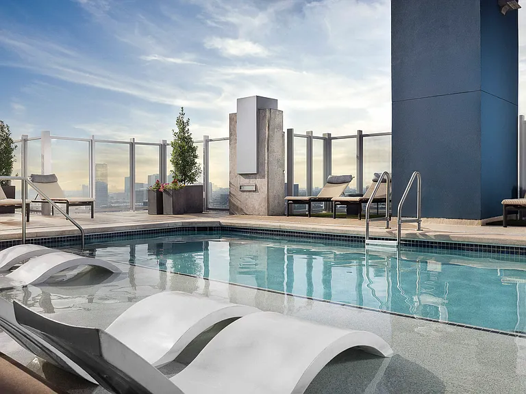 Sunshelf seating with rooftop city views
