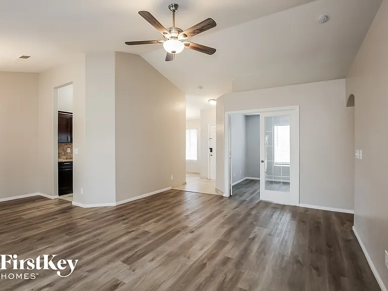 4217 Karma Dr — Photo 4