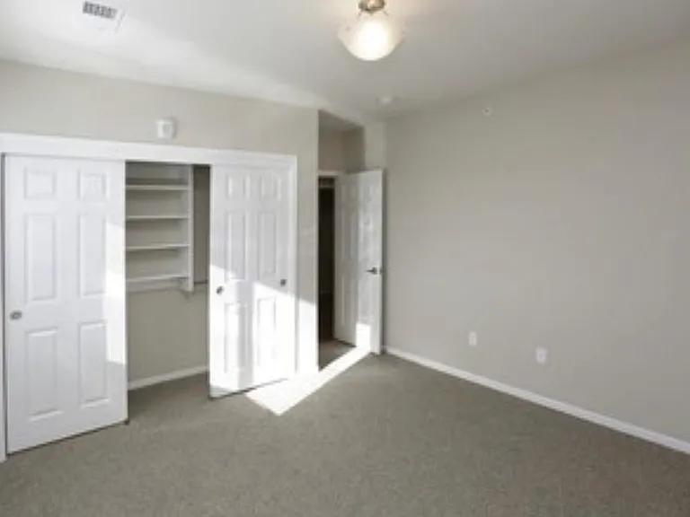 Ridgeview Apartments — Photo 3