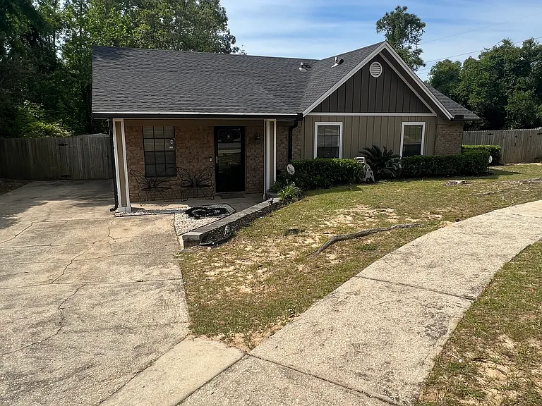 435 Braener Cir — Photo 3