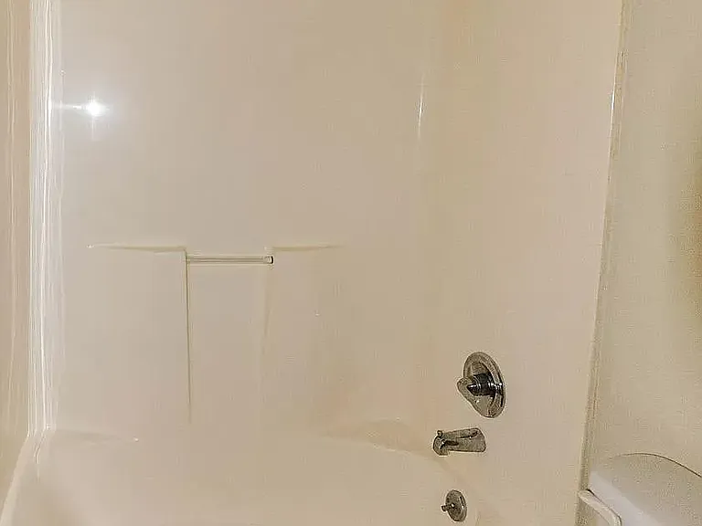 111 Langford Ct #111 — Photo 2