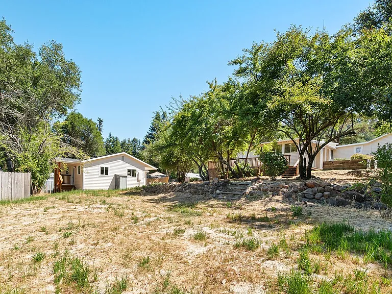 205 Apple Knl — Photo 39