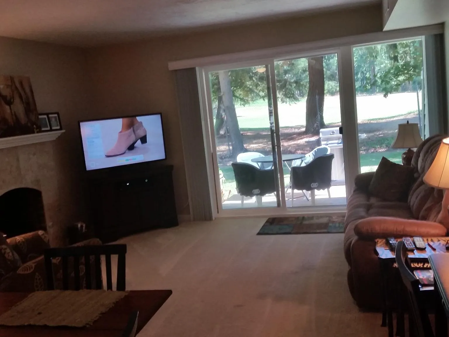 2 bed, 1.5 bath, 1072 sqft, $1,650 — Photo 4