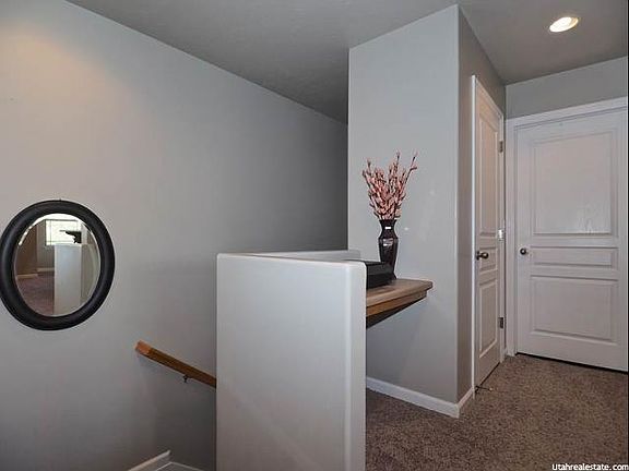4th image of 1409 W Stone Meadow Dr.
