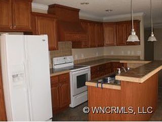 4th image of 98 Freeman Place Trl