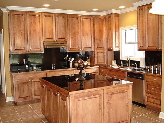 4th image of 6405 Bayou Crossing Dr