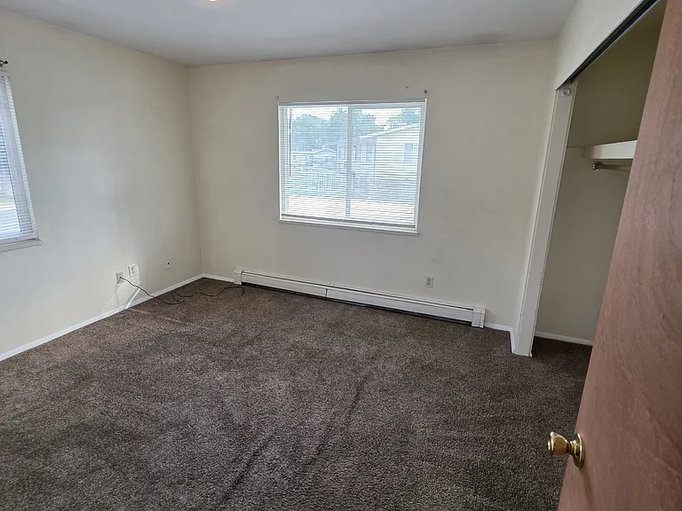2859 Elm Cir #19 — Photo 6