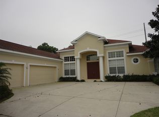 911 Laki Rd, Honolulu, HI 96817