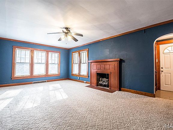 3rd image of 728 Mill St