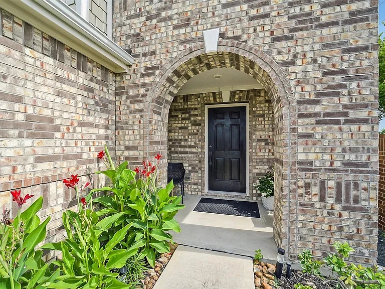 16502 Live Oak Canyon Dr — Photo 4