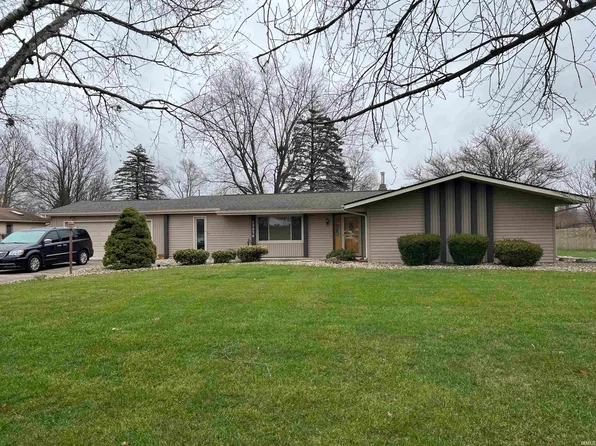 13230 Cherry St, Leo, IN 46765