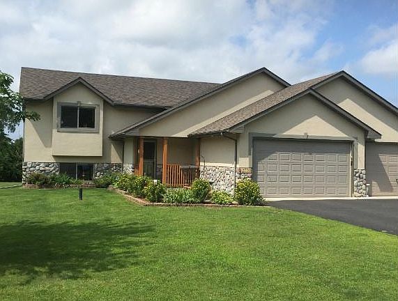 2nd image of 2770 Irish Ave N
