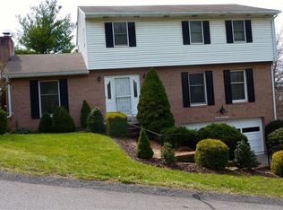 2038 Swallow Hill Ct, Pittsburgh, PA 15220