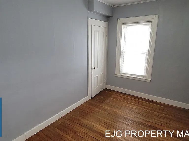 159 Orange St #2R — Photo 17