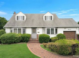 56 Terry Ln, Commack, NY 11725
