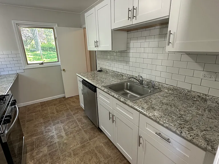 45 Golfview Rd — Photo 6