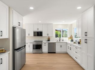 959 Chestnut Dr, Escondido, CA 92025