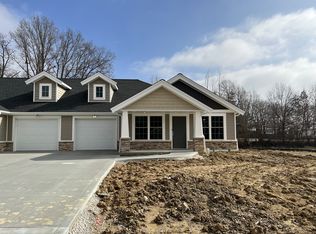 10 Beacon Way, Washington, IN 47501