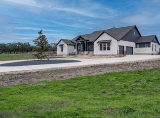 113 County Road 211, Liberty Hill, TX 78642