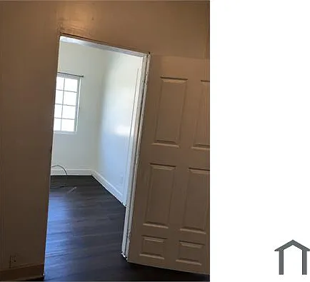 4824 S Figueroa St #6 — Photo 1