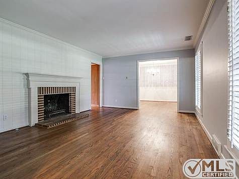 4th image of 4738 San Gabriel Dr