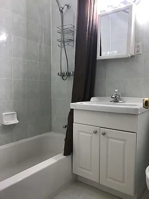 Rented by Meyerson Management | media 33