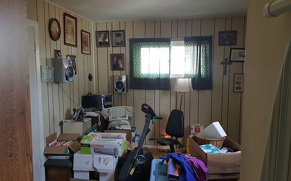 3rd image of 1309 Margret St