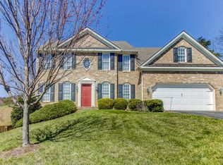 6344 Sandhurst Dr, Roanoke, VA 24018