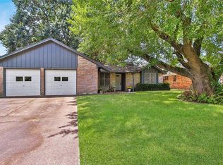 10914 Overlea Dr, Houston, TX 77089