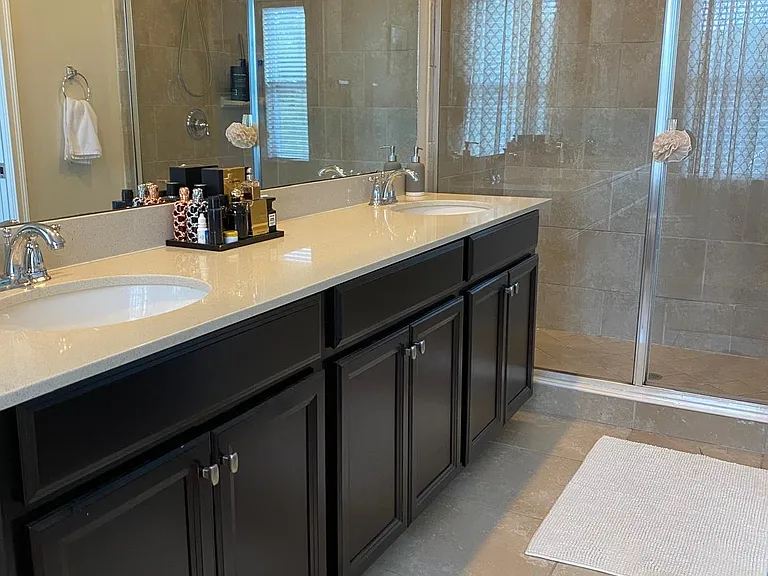 525 Lanark Ct — Photo 8