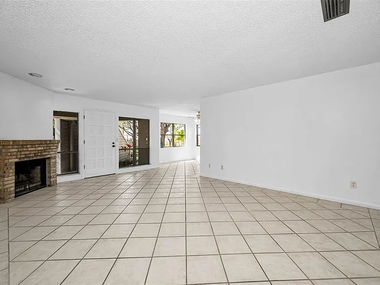 10626 Longwood Dr #102 — Photo 9