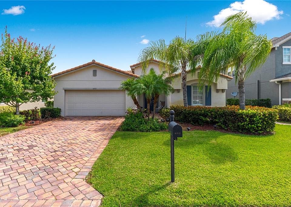 1st image of 492 SW Sun Cir