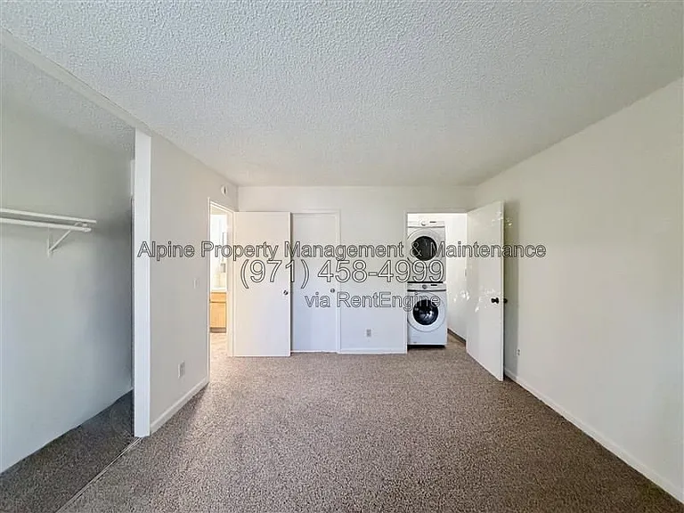 13317 SW 17th St — Photo 17