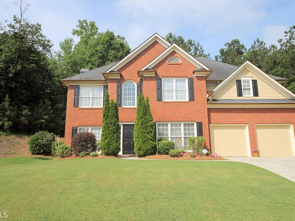 1st image of 2561 Hillgrove Dr