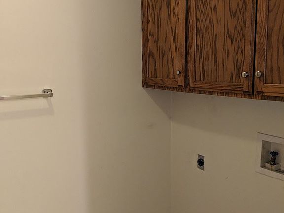 4th image of 1615 S Erie Ave APT A