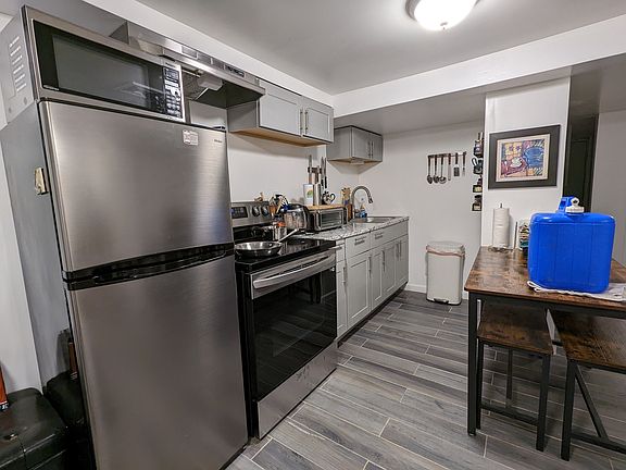 5th image of 8035 169th St #B