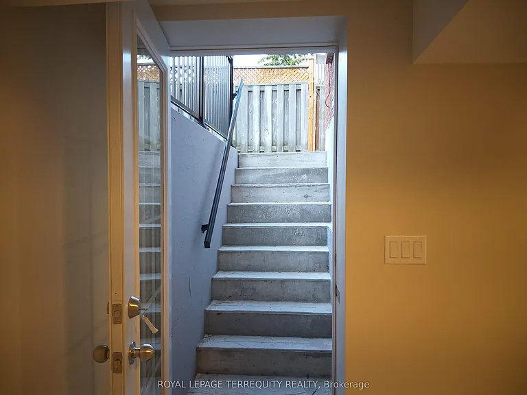 460 Chieftan Cir #BASEMENT — Photo 9