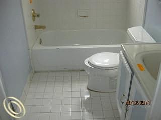 3rd image of 6237 Gilman St