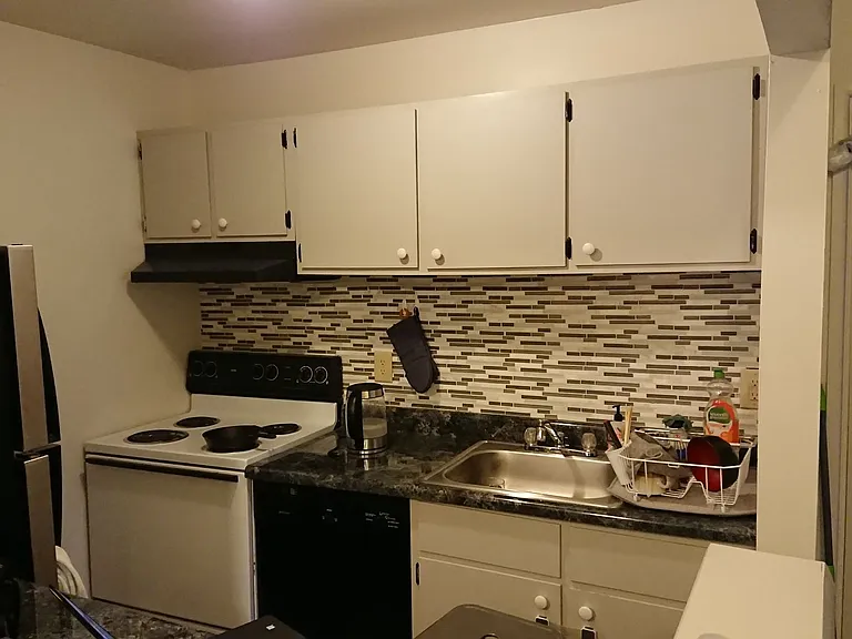 University Park Apartments near Cornell University — Photo 520