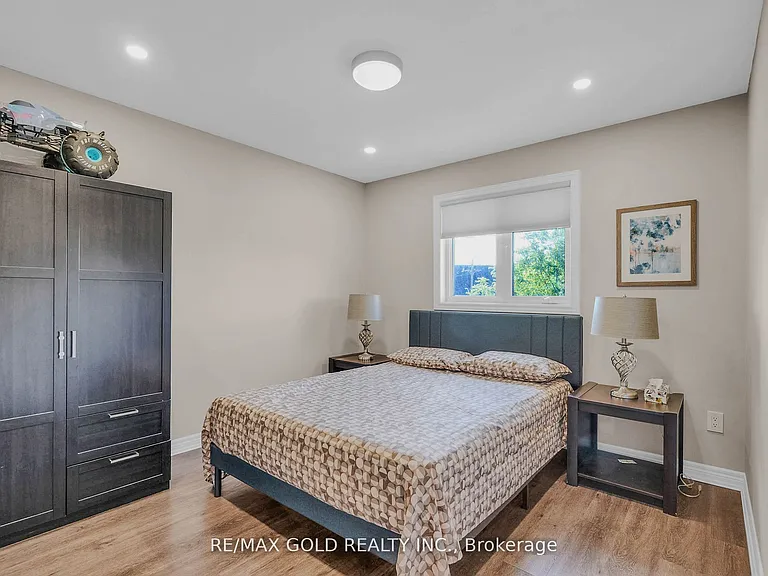 3 Haskins Ct — Photo 28
