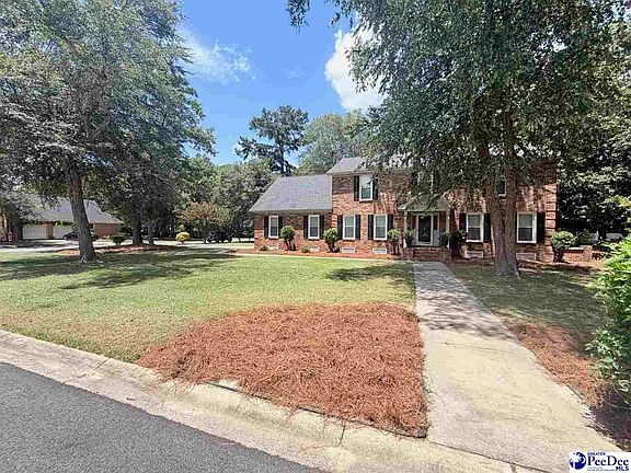 3rd image of 627 Lancelot Dr