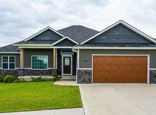 19685 Mockingbird Ln, Sedalia, MO 65301