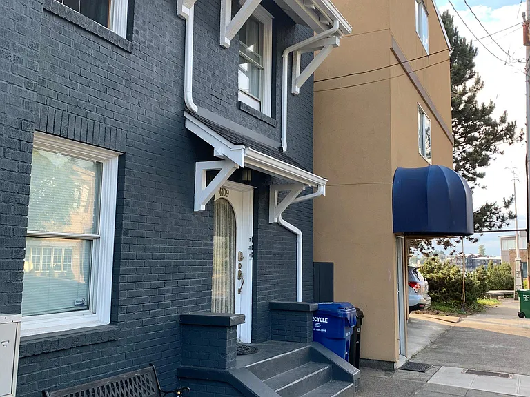 Beach Dr SW — Photo 10