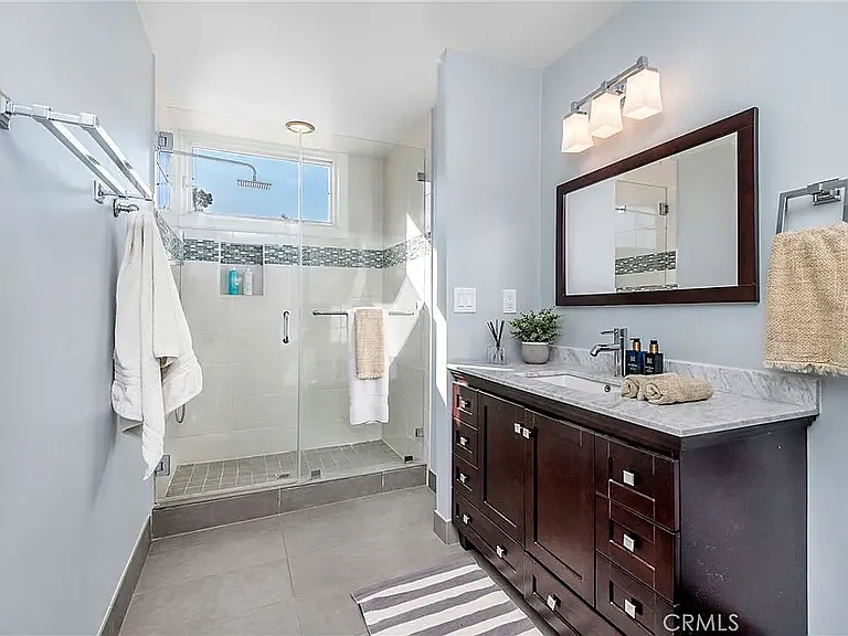 24446 Park Granada — Photo 18