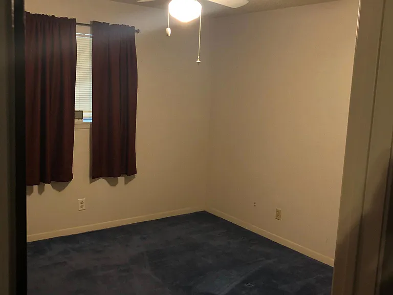 948 Mockingbird St — Photo 5