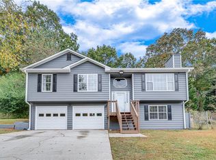 5621 Ryan Way, Flowery Branch, GA 30542