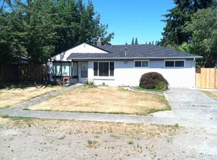 1716 NE 136th St, Seattle, WA 98125